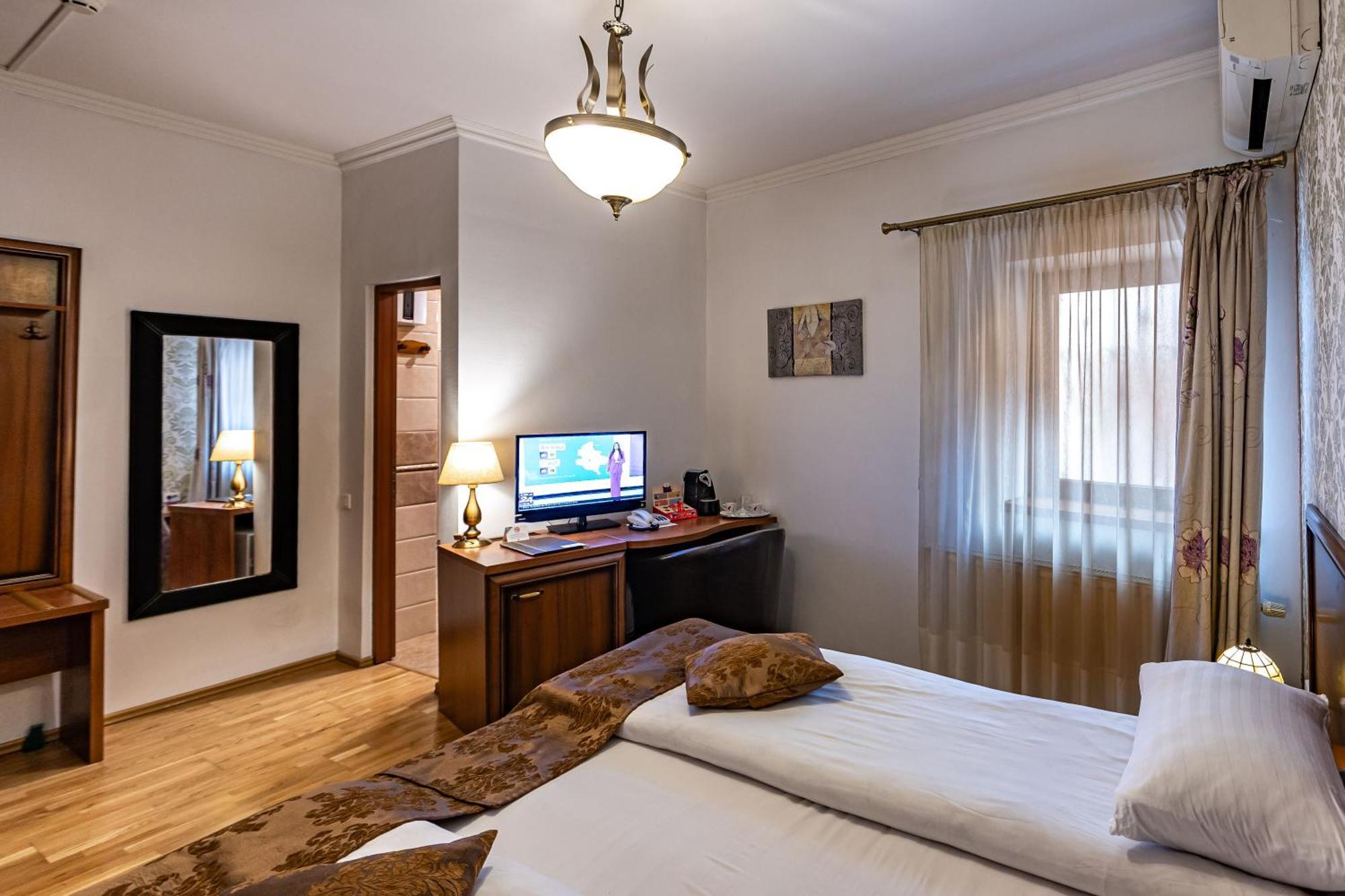 Hotel Boutique Bulevard Sighisoara Exterior photo