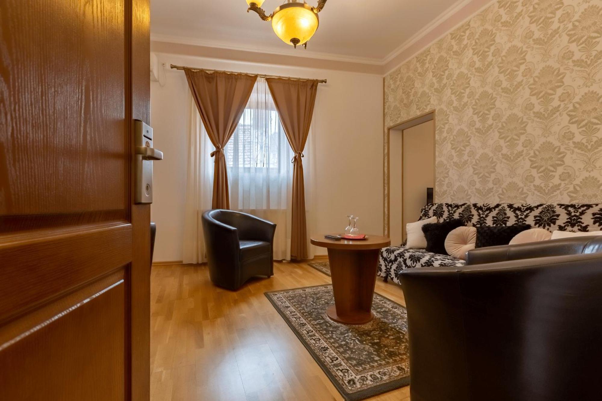 Hotel Boutique Bulevard Sighisoara Exterior photo
